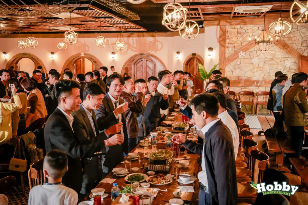 SOP Vận Hành Tiệc Mẫu Quy Trình 3 Giai Đoạn Từ Kinh Nghiệm