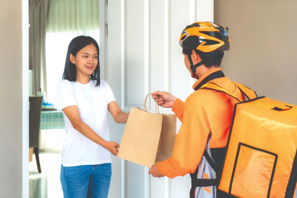 Quản Lý Nhà Hàng: Bí Quyết Chấm Dứt Tình Trạng Giao Hàng Trễ